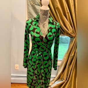DVF silk wrap, dress, size 6